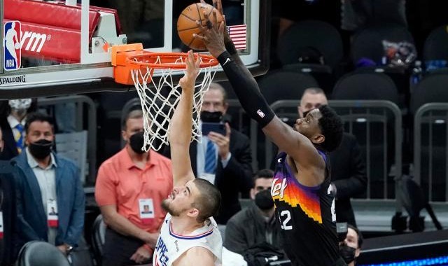 kaiyun-走出东契奇和吹扬的阴影 艾顿证明太阳没看走眼！