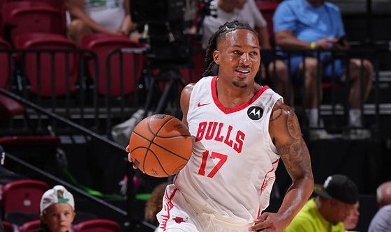 热火与丹贾、基尔斯、马德森、杨签下Exhibit 10合同