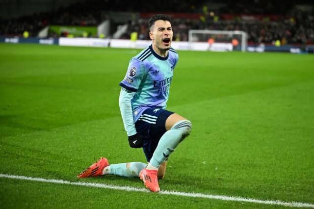 1735772478985040616.jpg 1735772150606.jpg